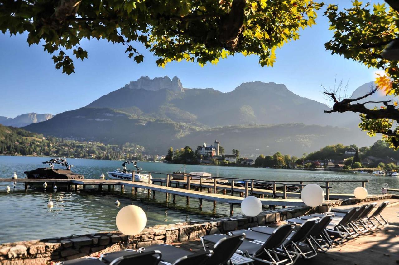 Ferienwohnung La Carte Postale Duingt Exterior foto
